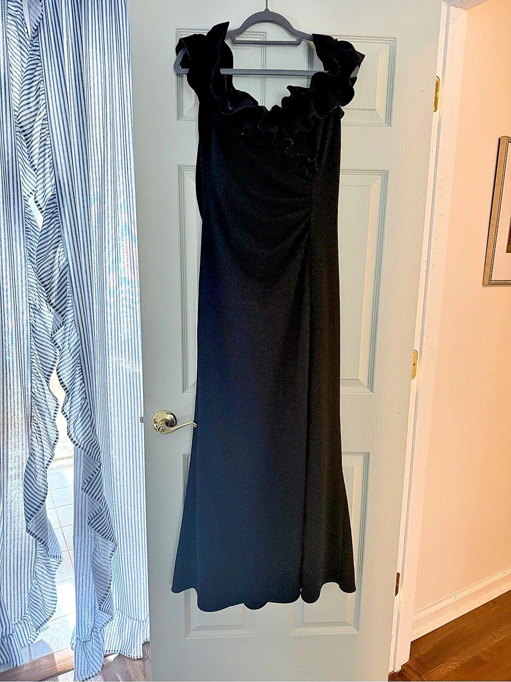Xscape Off-The-Shoulder Ruffled Scuba Gown Black Size 12